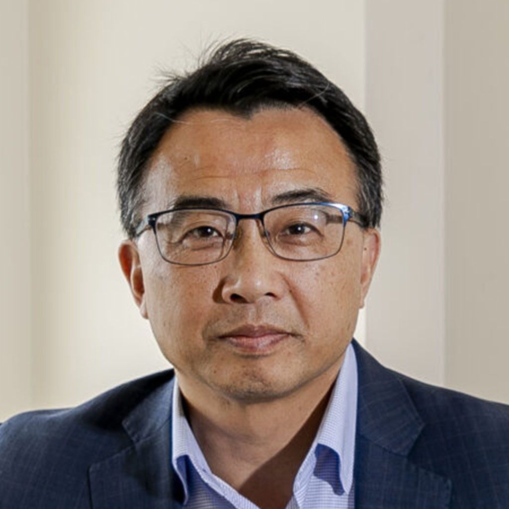 Author Dr. Michael Zhang